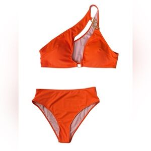 EUC. Brand Unknown. Orange, 2 piece swimsuit. Size 2XL.